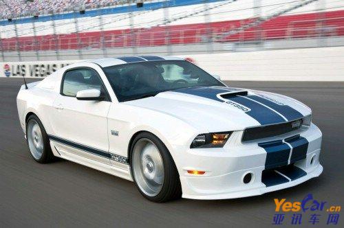 新福特野马gt350曝光 敞篷车和轿跑车同时出?