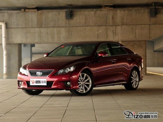 锐志优惠2-4万元现金 赠送6000元精品礼包