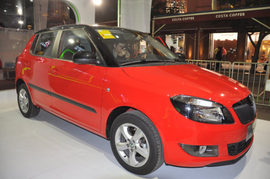 10万左右经济实惠的车_10万元左右经济实惠三厢车导购推荐