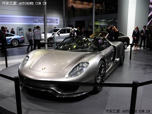 更加环保保时捷将为所有车型推混动版