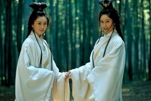 【全文】:汽车新三国系列之 7款红颜魅力车型盘点-车讯网