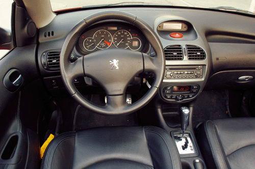 时尚运动小车试驾标致206 1.4L手动挡