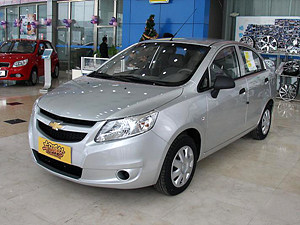 雪佛兰三厢赛欧